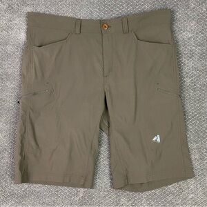Eddie Bauer First Ascent Shorts Men's 40 TALL Brown Guide Pro 13" Hiking 40T